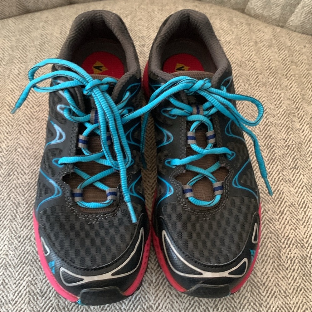 Vasque Shoes - Picture 2 of 12